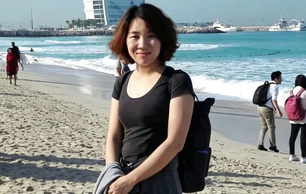 Helen Tan